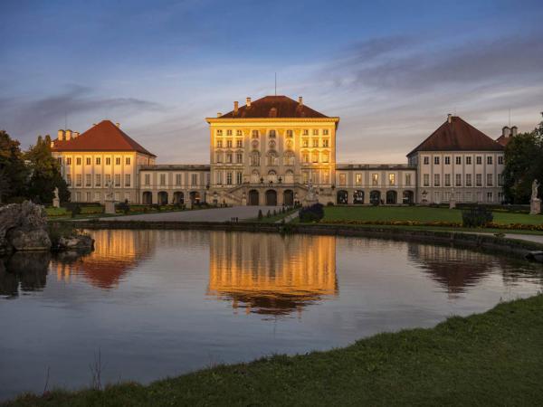schloss nymphenburg muenchen